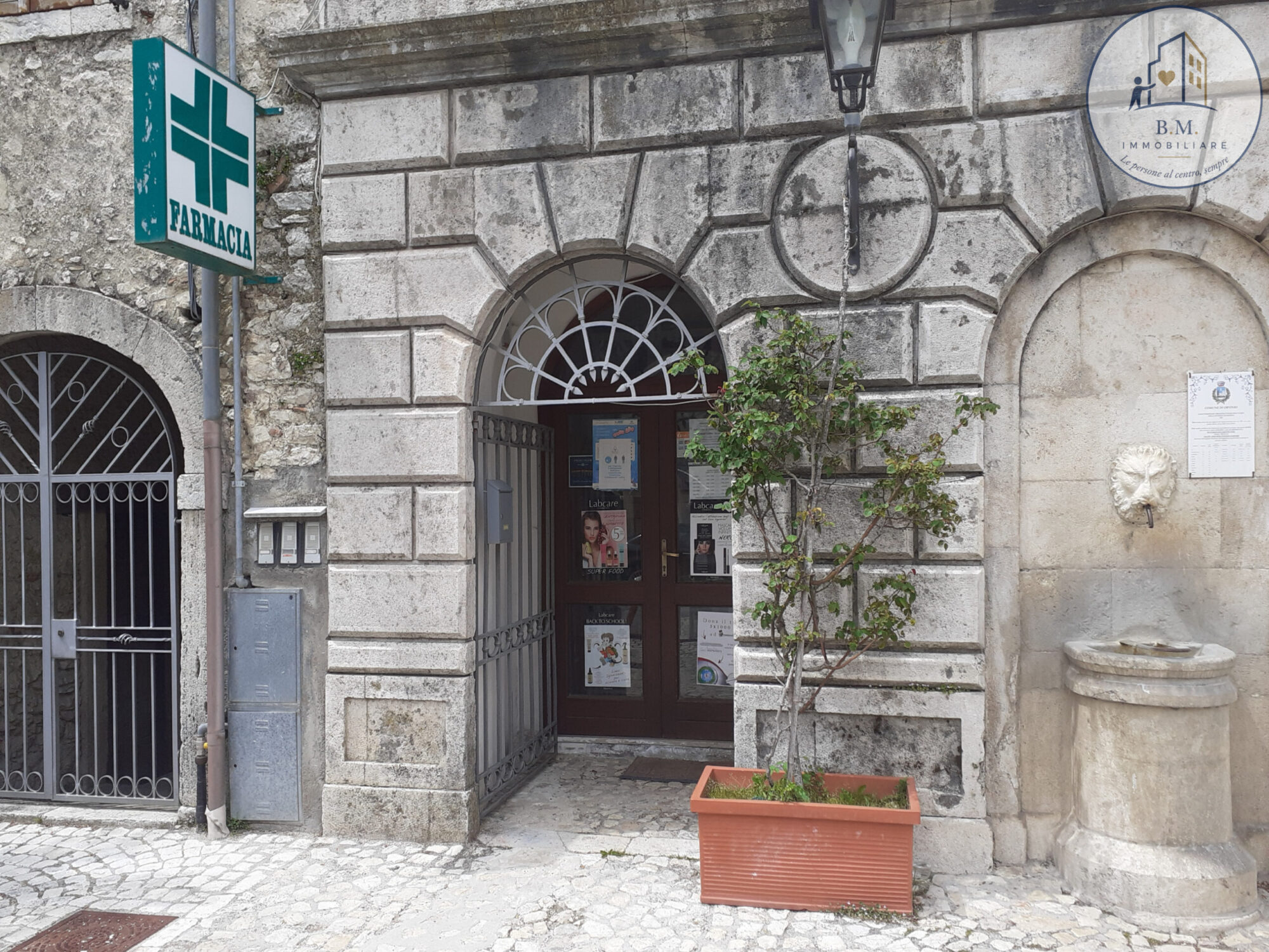 Ingresso farmacia Ingresso farmacia